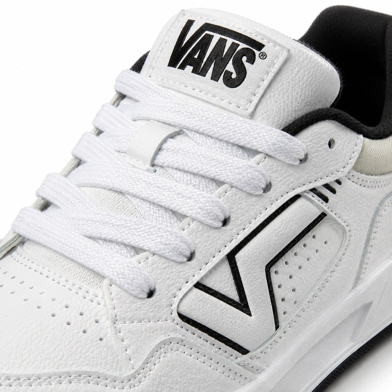 Vans Hylane