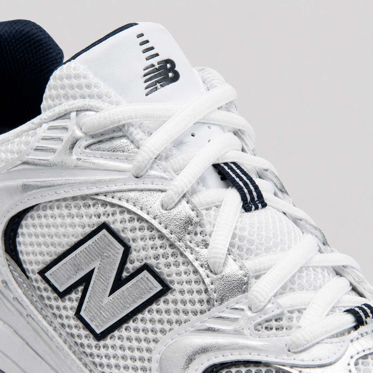 New Balance 530