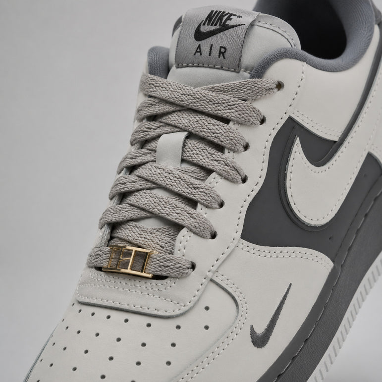 Nike Air Force 1 Nubuck Grafito