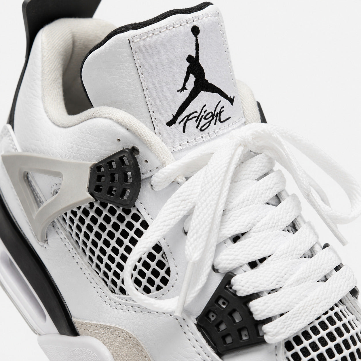 Jordan Retro 4