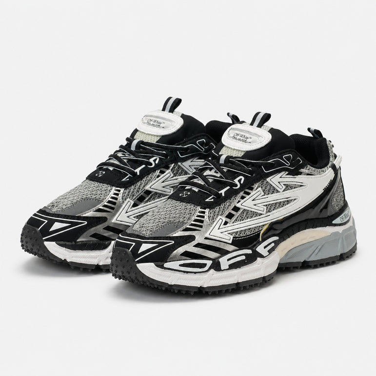 Off-White Be Right Back Black
