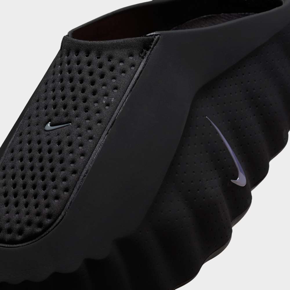 Nike Mind Black
