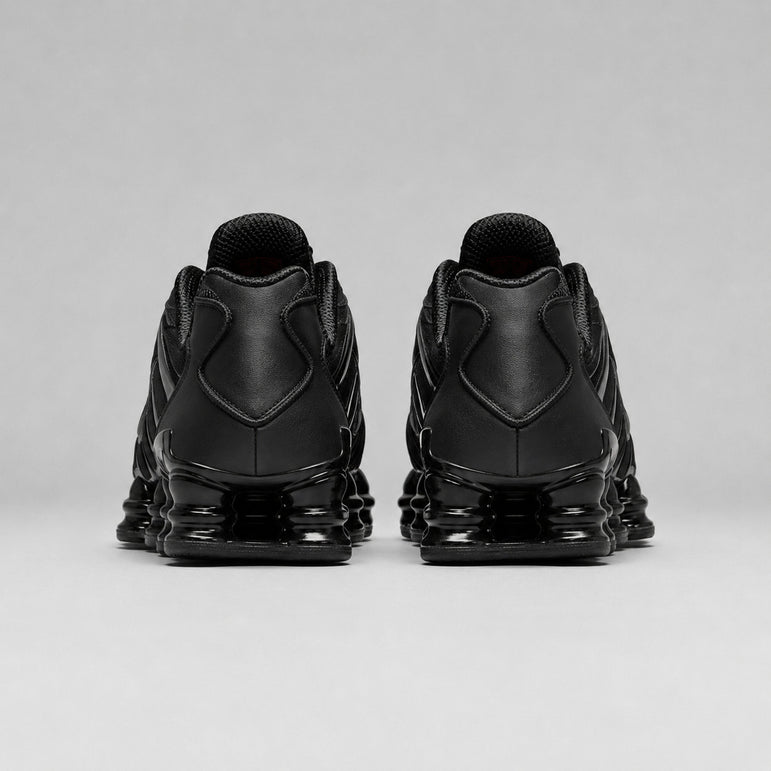 Nike Shoxs Black