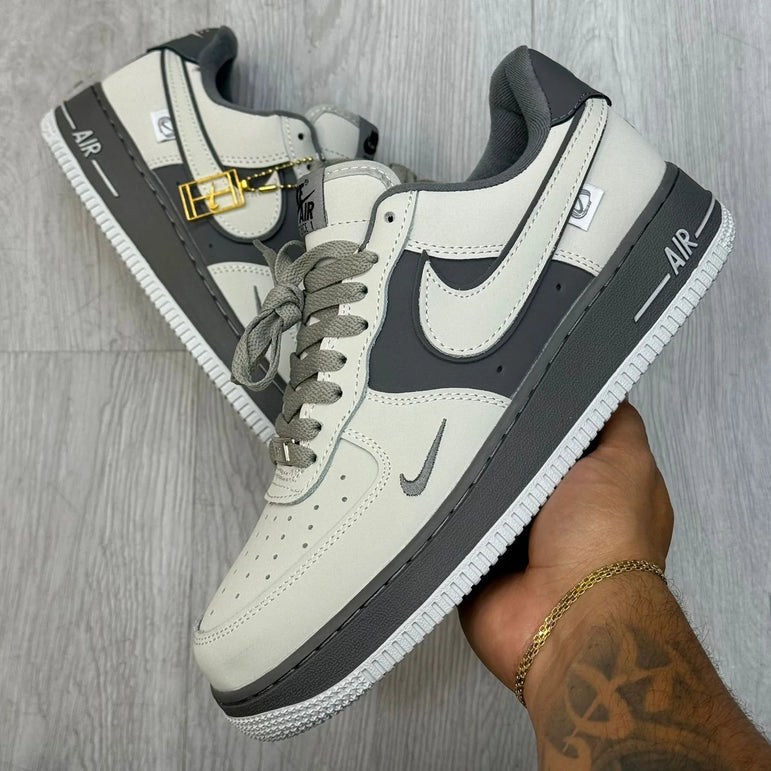 Nike Air Force 1 Nubuck Grafito
