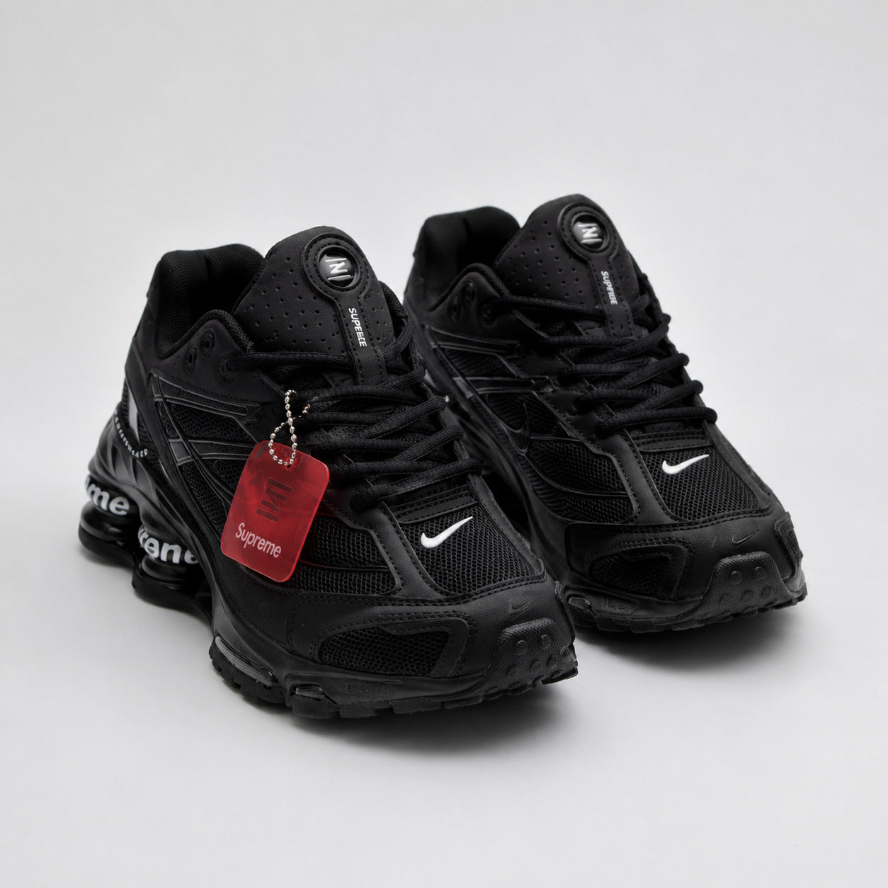 Nike Air x Supreme Negro
