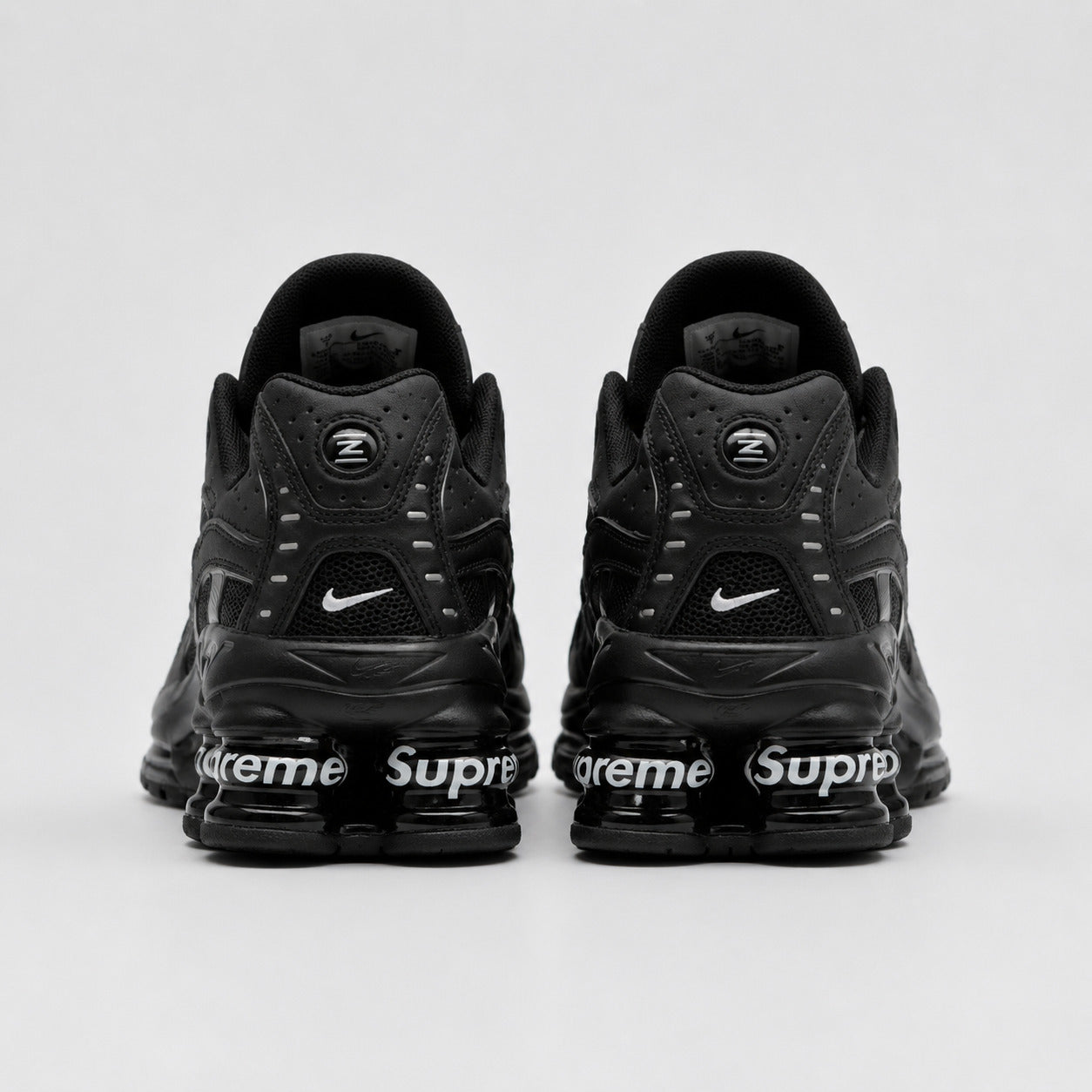 Nike Air x Supreme Negro