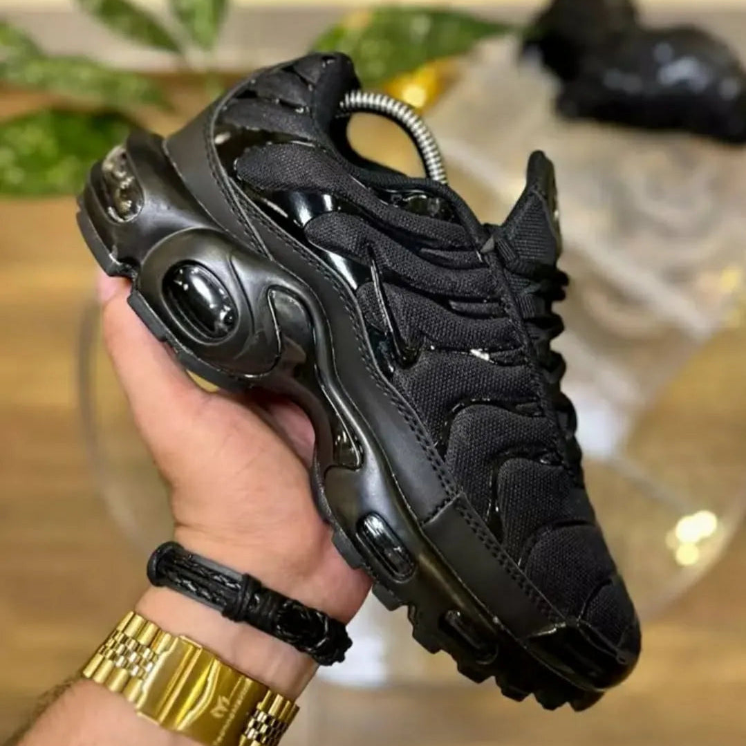 Nike Air Max Plus TN Black