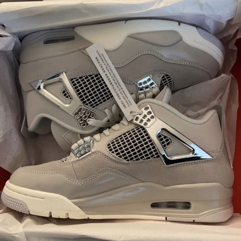Jordan Retro 4