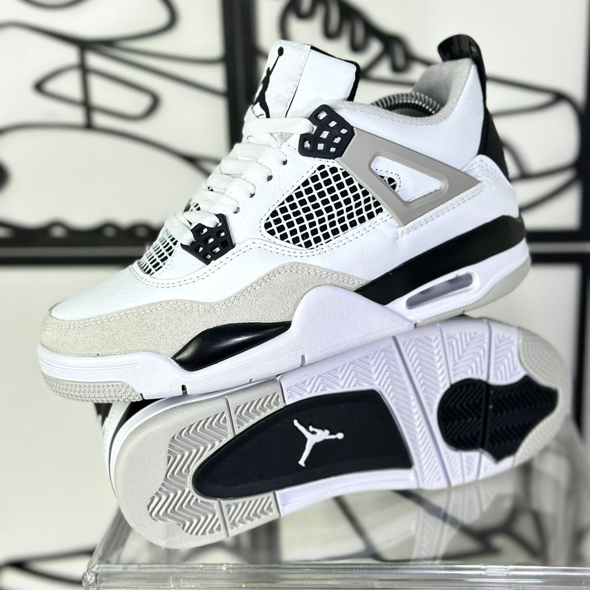 Jordan Retro 4
