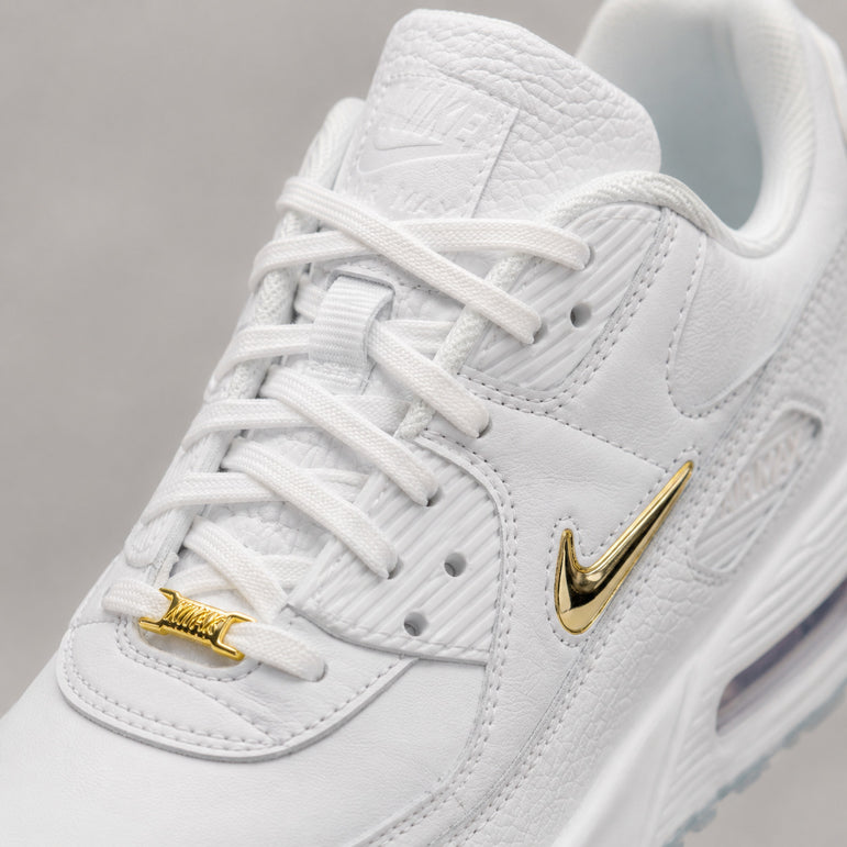 Nike Pirata