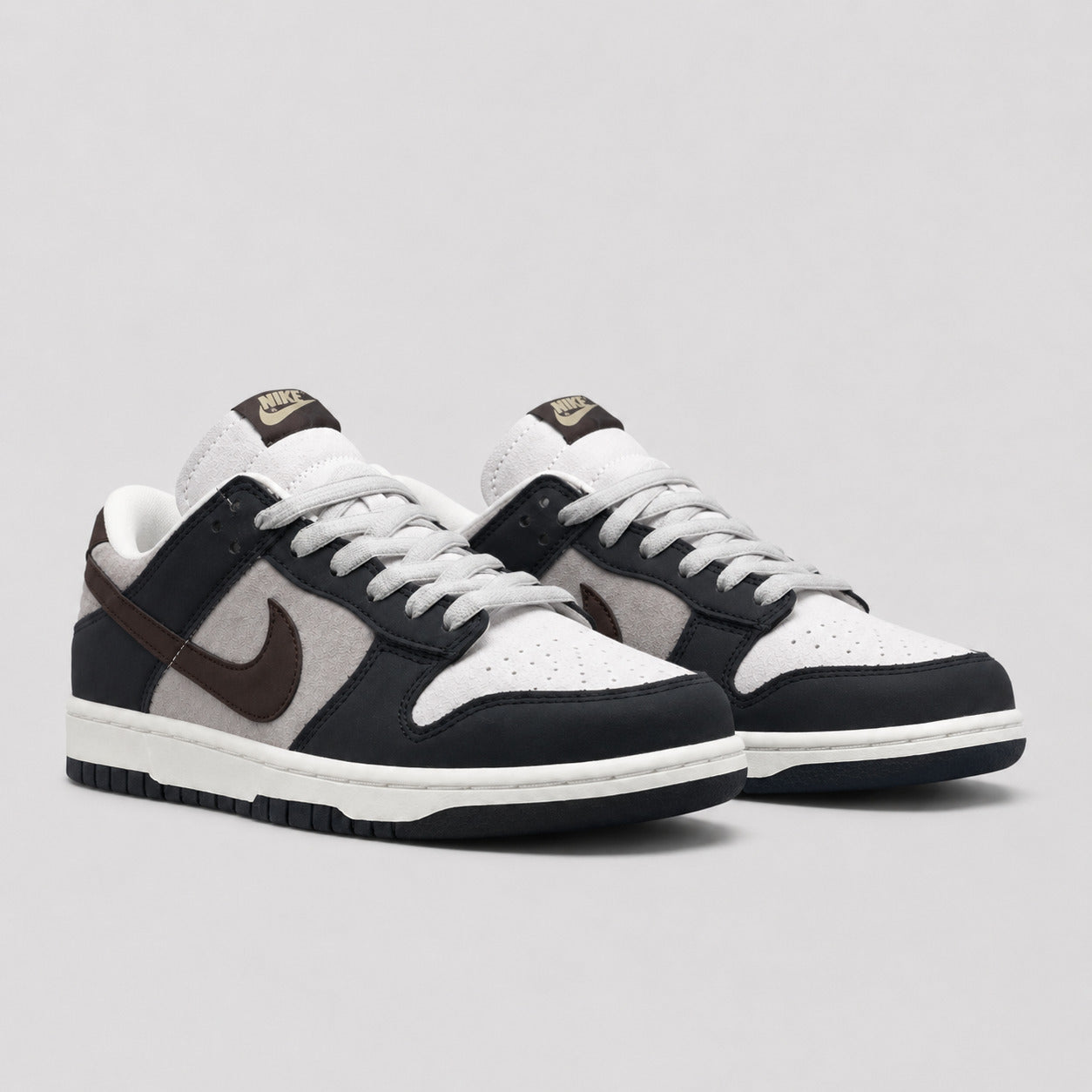 Nike SB Dunk Otomo