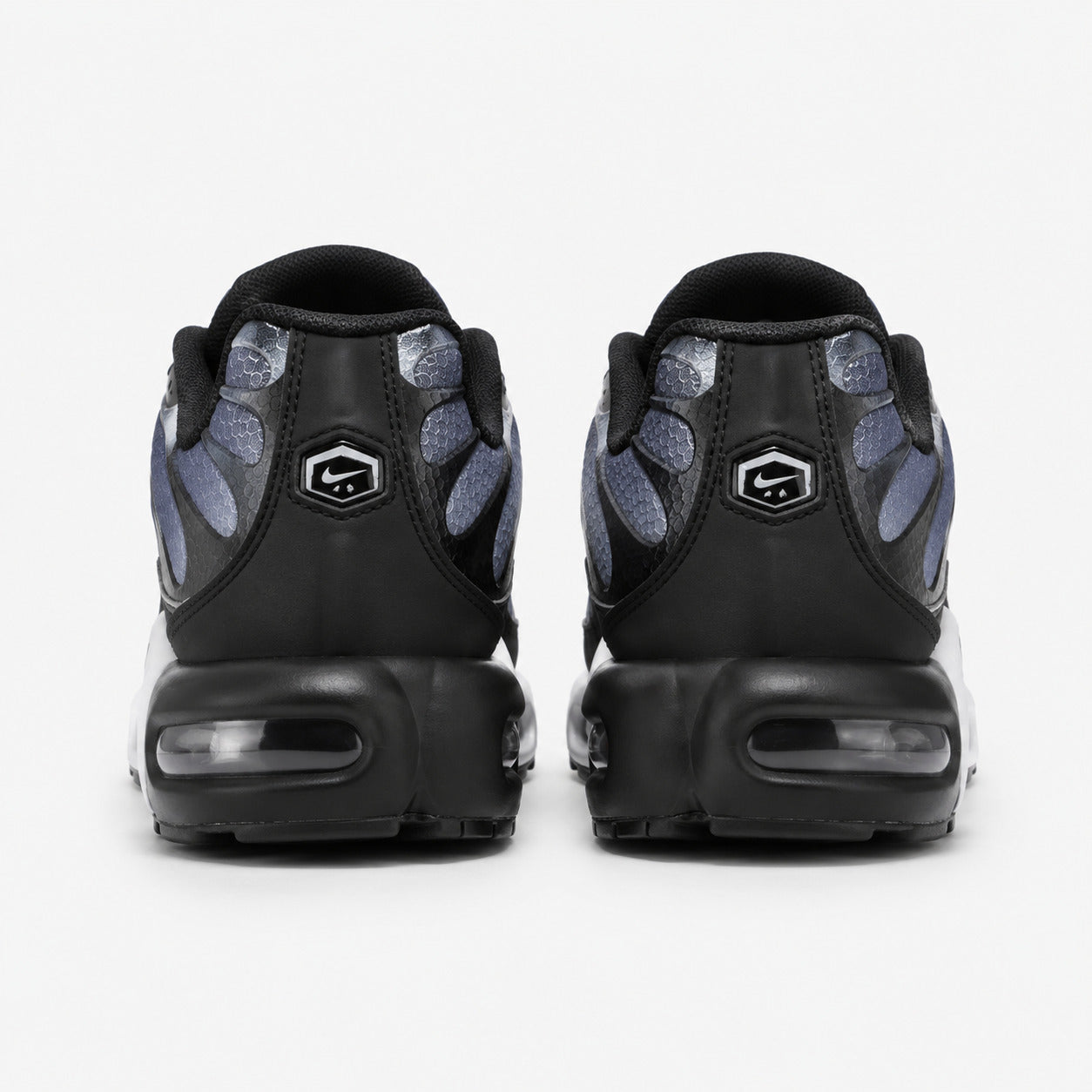 Nike Air Max Plus TN GORE-TEX Black White