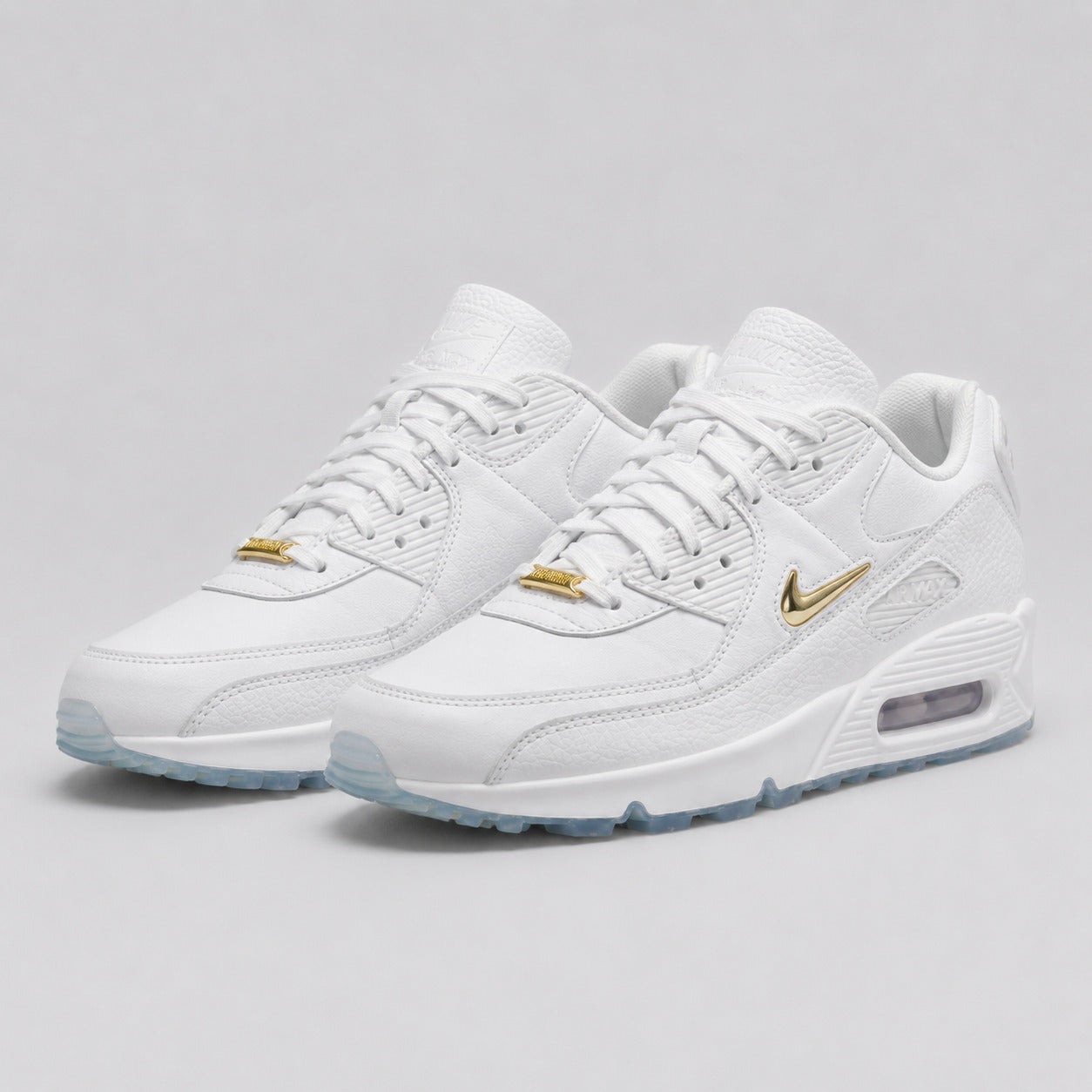 Nike Pirata
