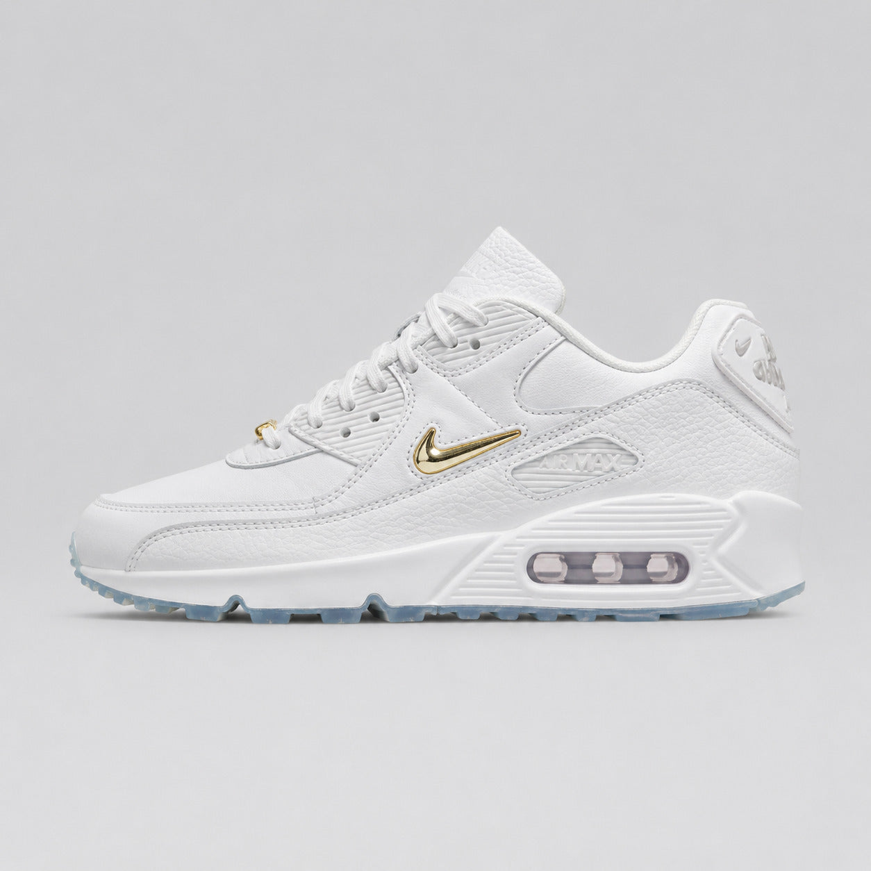 Nike Pirata