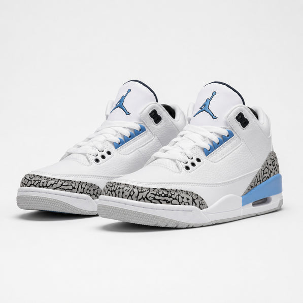 Air Jordan 3 UNC
